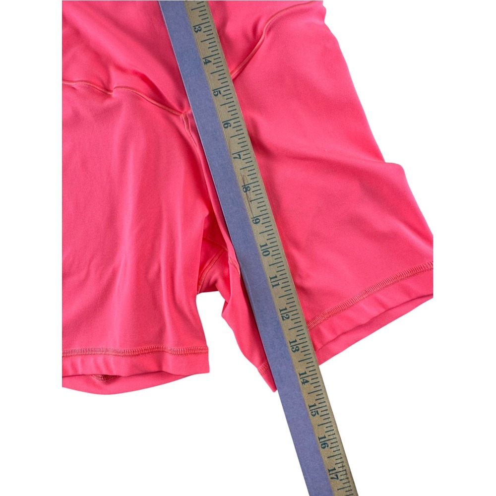 OFFLINE by Aerie Real Me Crossover 7 Inch Bike Shorts Neon Pink Small NWT - Picture 2 of 5